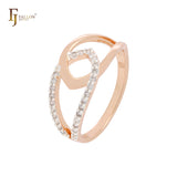 Interlocking buckles of white CZs Rose Gold Fashion Rings