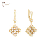 Cluster white Czs flower of whiteCZ 14K Gold Clip-On Earrings