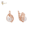 Enclosed mesh pearl Rose Gold earrings