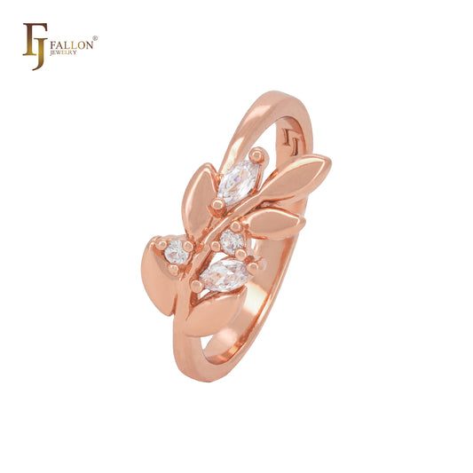 Blooming flower with cluster white CZs Rose Gold Fashion Rings