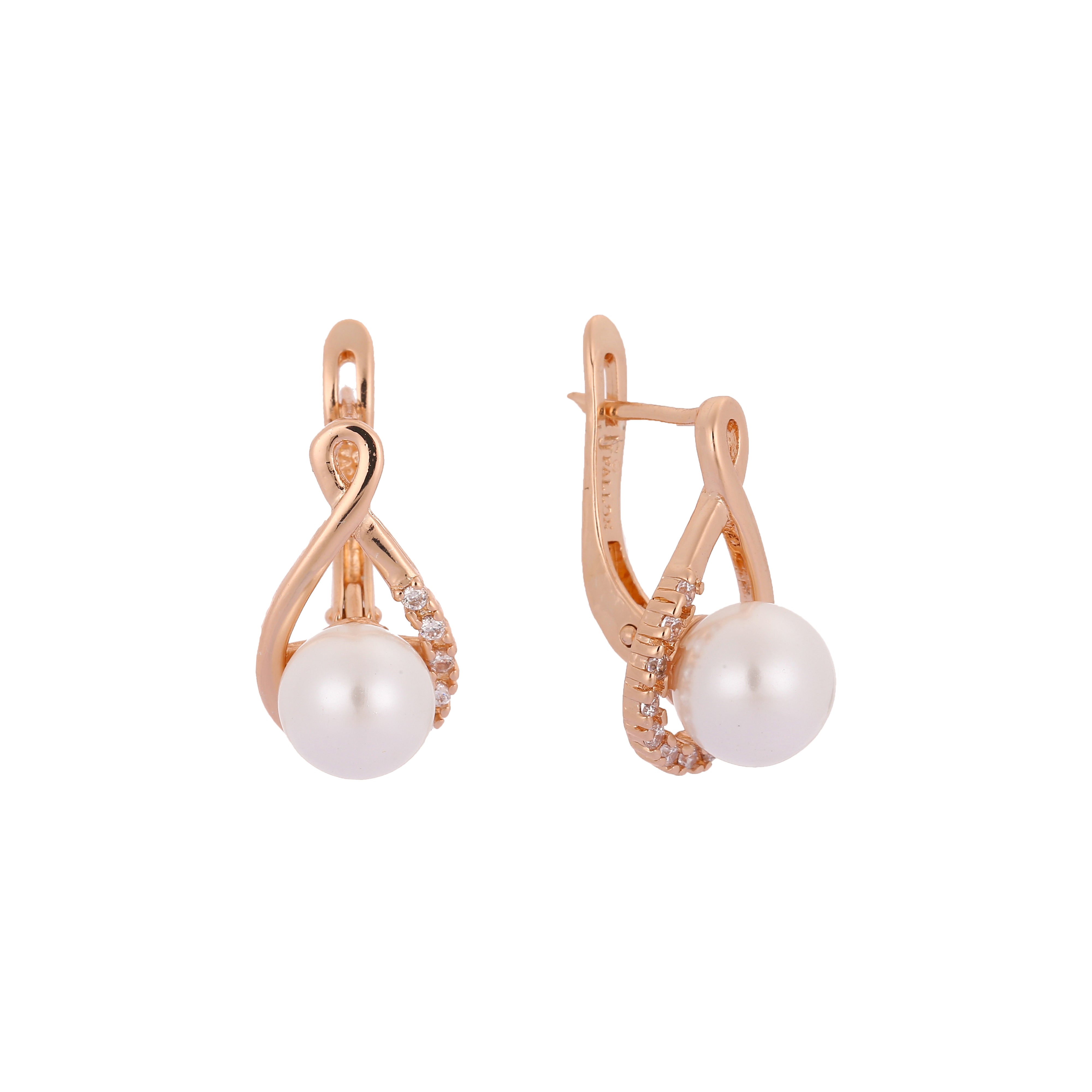 Rose Gold pearl earrings