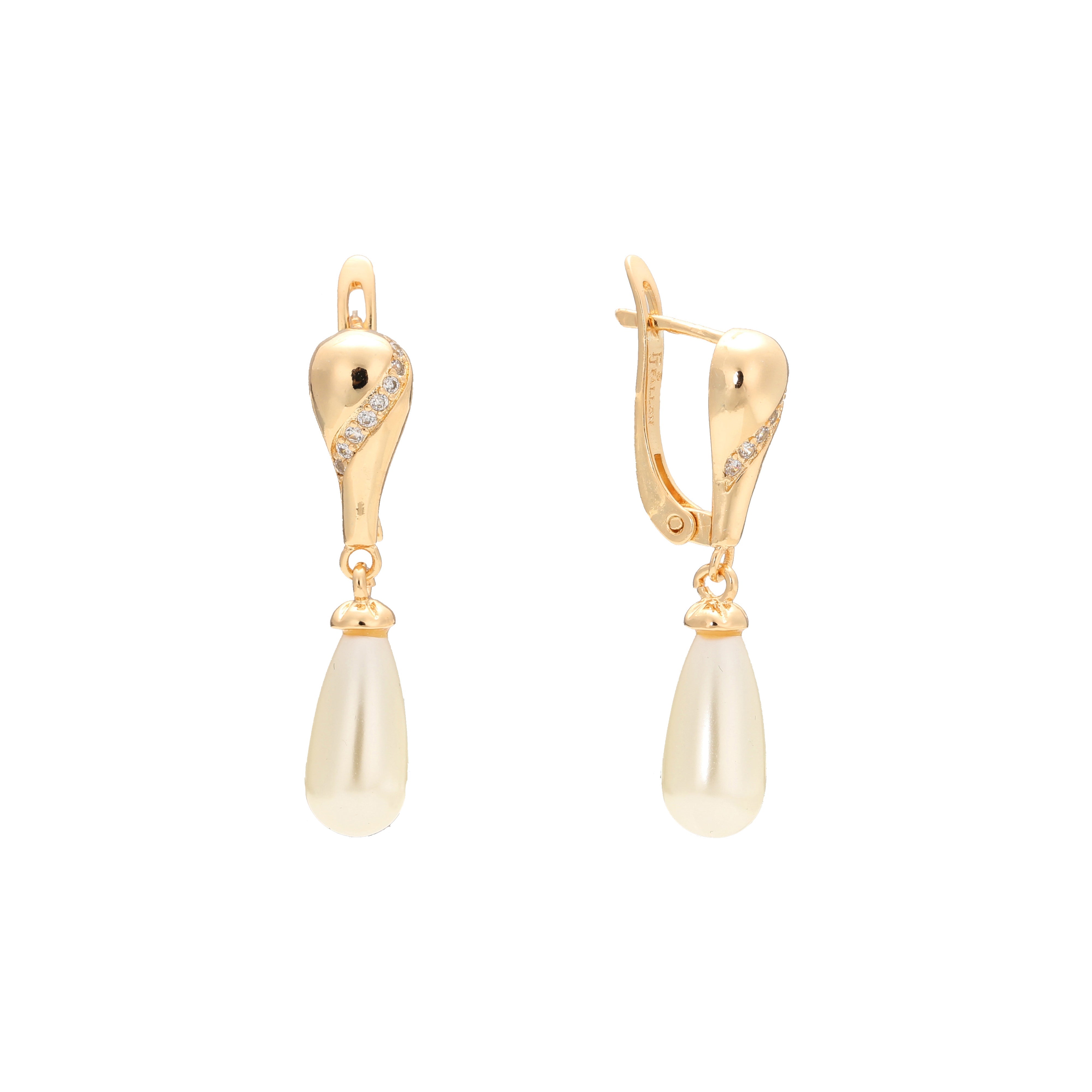 Rose Gold solitaire pearl earrings