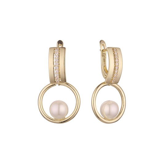 Pearl cluster earrings in 14K Gold, Rose Gold plating colors