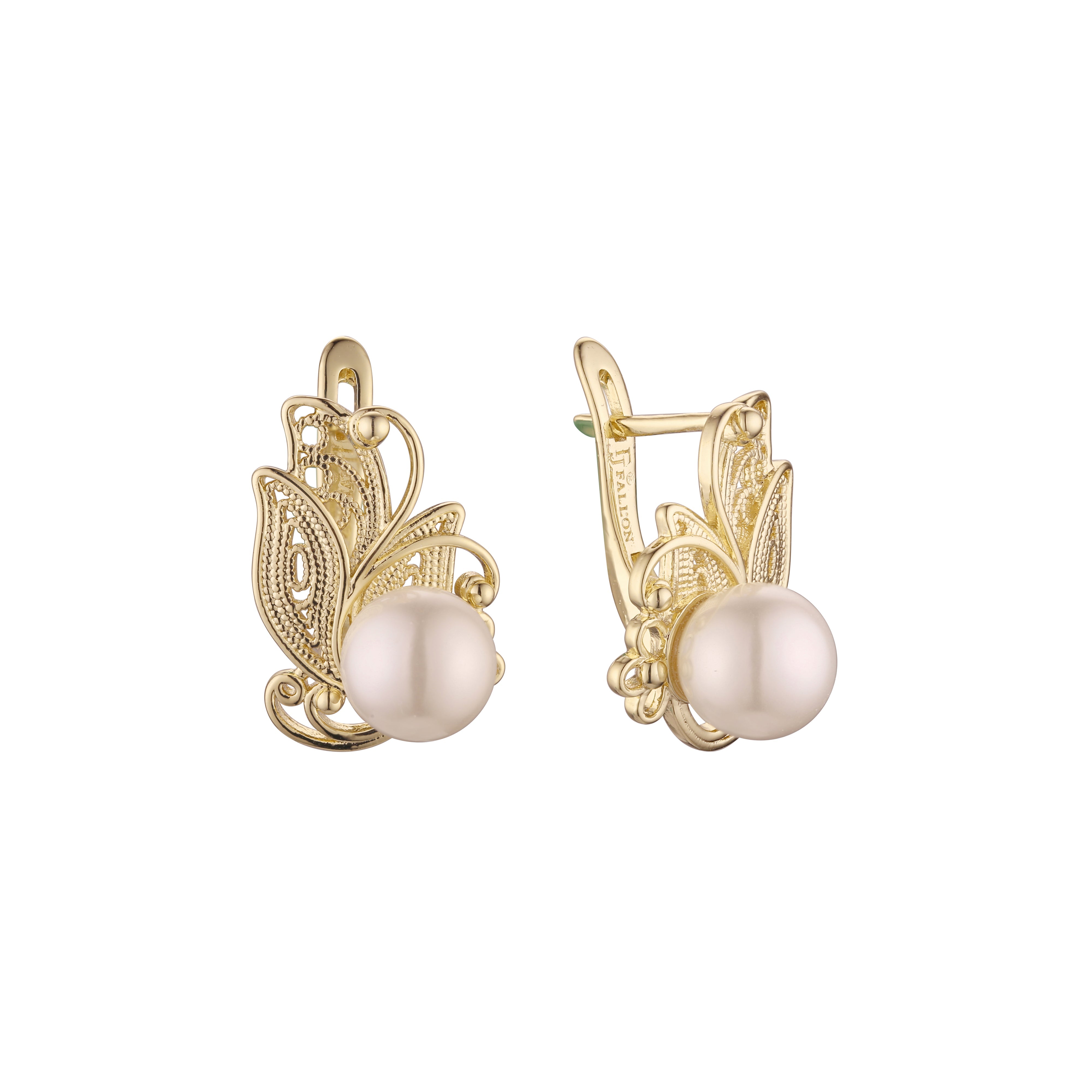 Aretes mariposa perla en Oro 14K, baño de Oro Rosa colores