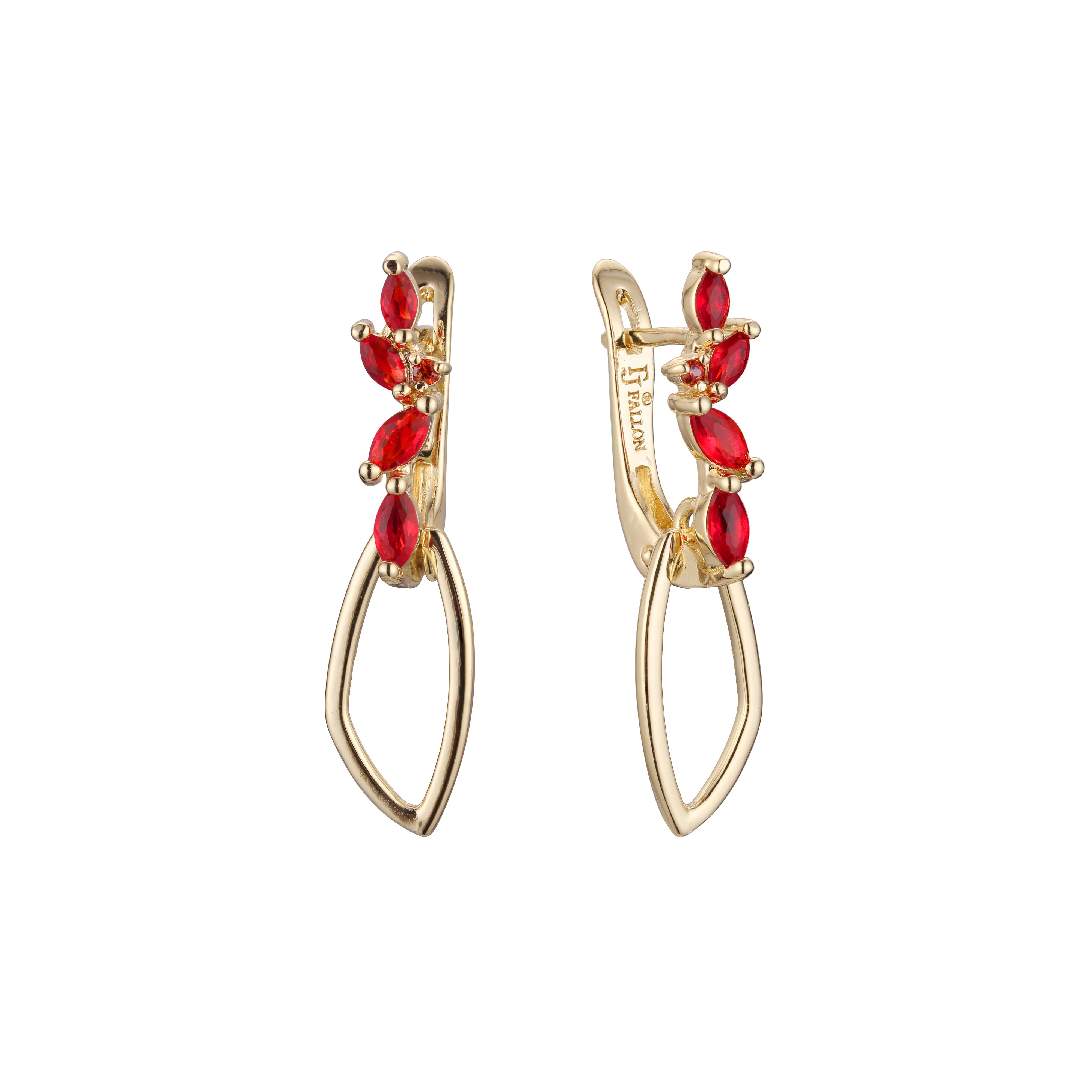 Aretes de racimo de tres piedras rojas en Oro de 14K, Oro Rosa, baño de dos colores