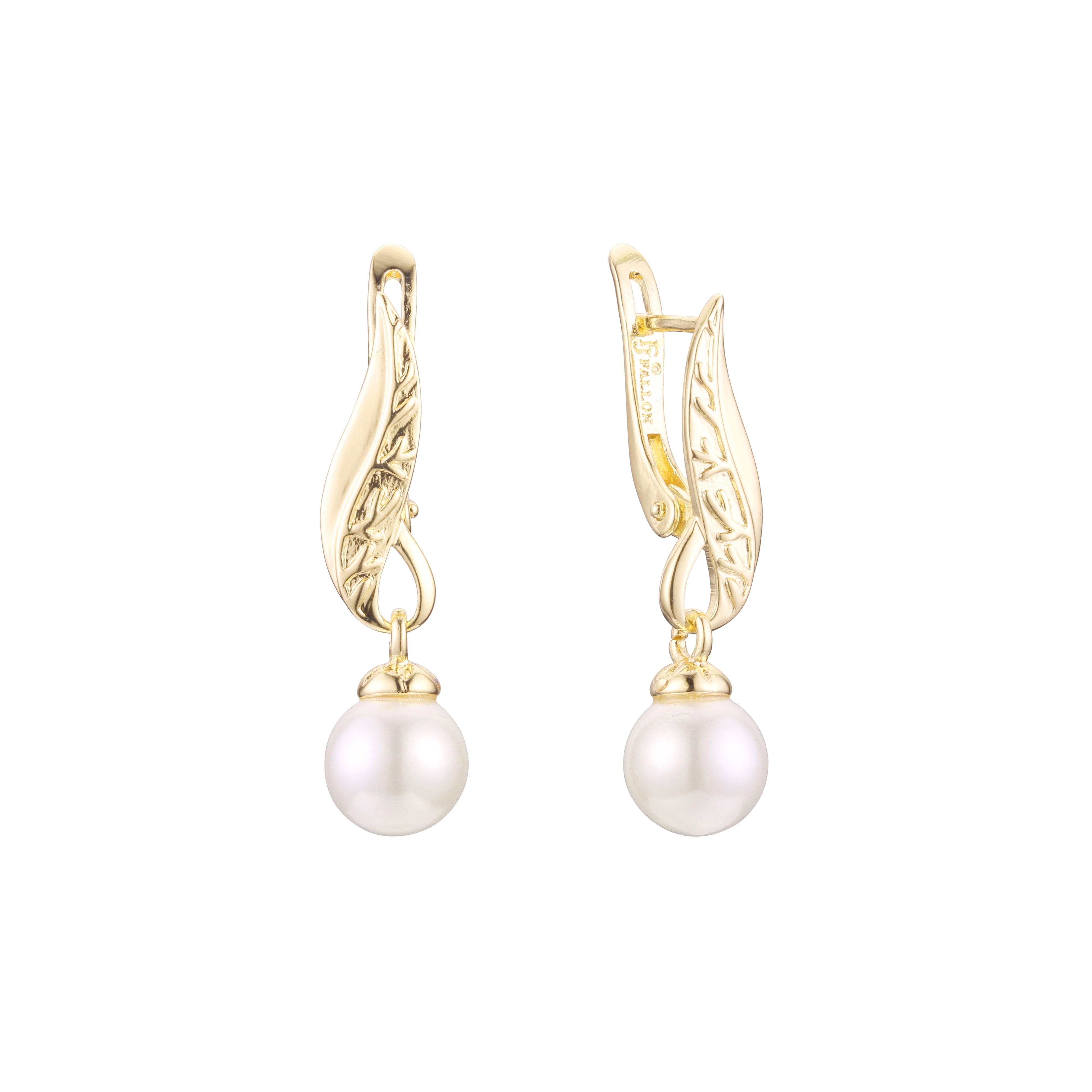 Leaves pearl earrings in 14K Gold, Rose Gold plating colors