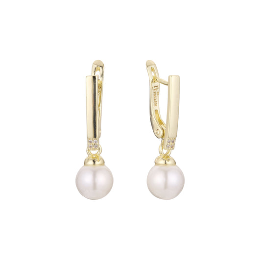 Pearl earrings in 14K Gold, Rose Gold, two tone plating colors