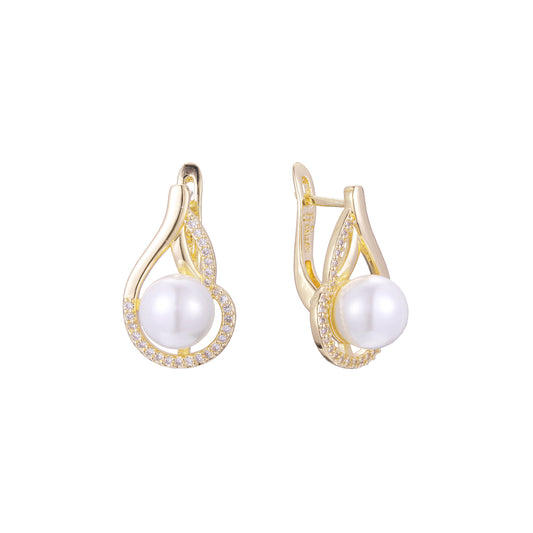 Pearl earrings in 14K Gold, Rose Gold, two tone plating colors