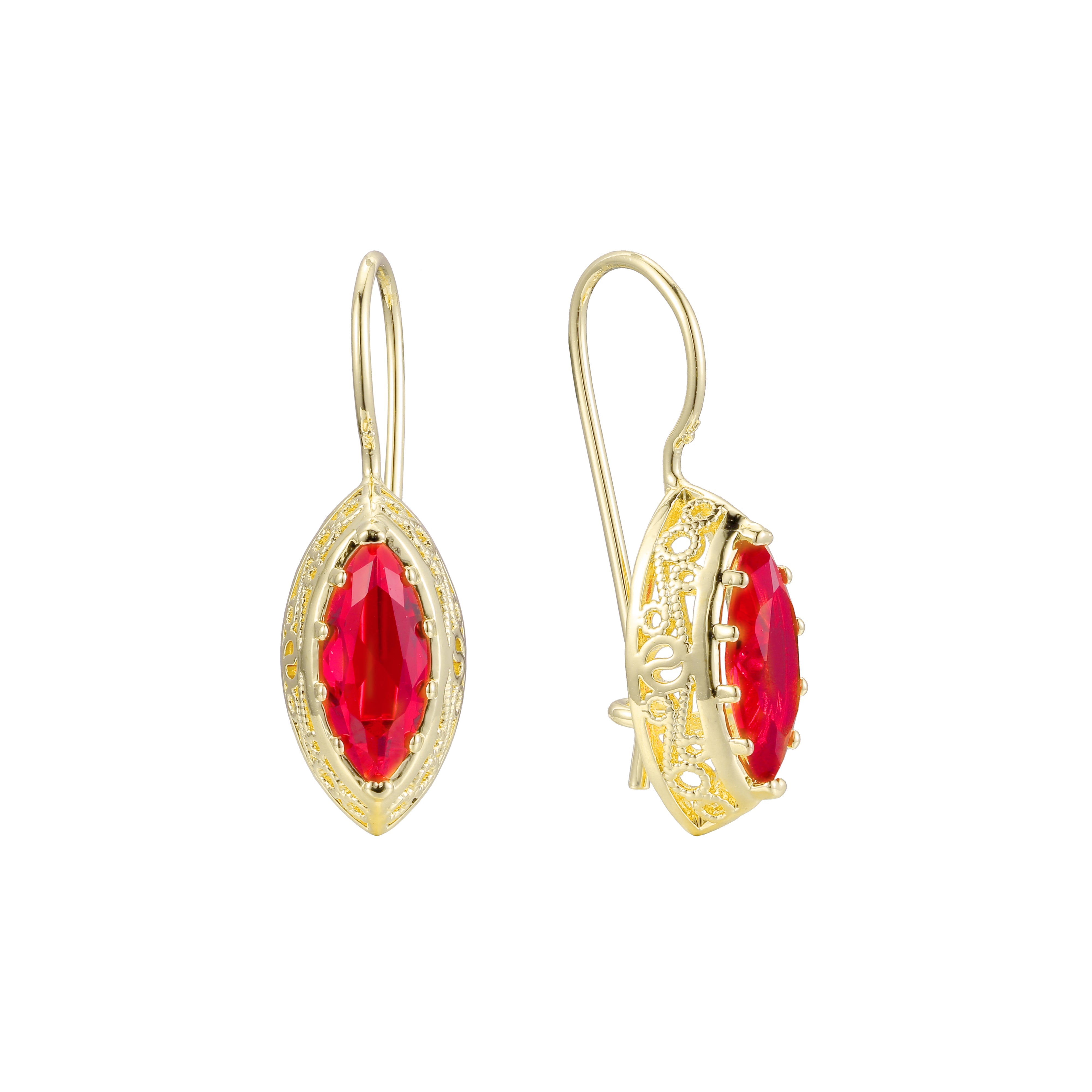 Aretes de gancho de alambre solitario Marquise rojo en Oro de 14K, baño de oro rosa en colores