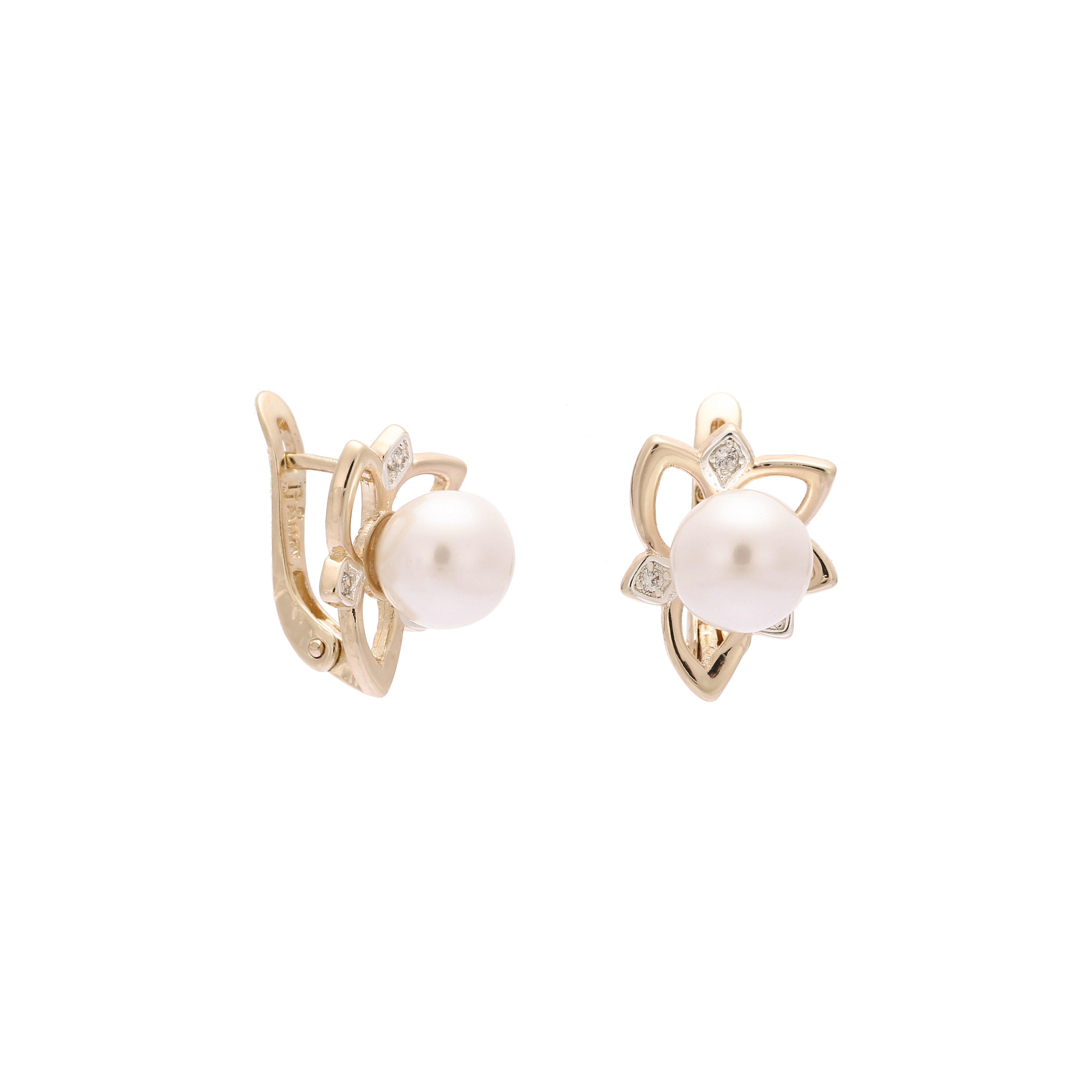 Pearl earrings in 14K Gold, Rose Gold two tone plating colors