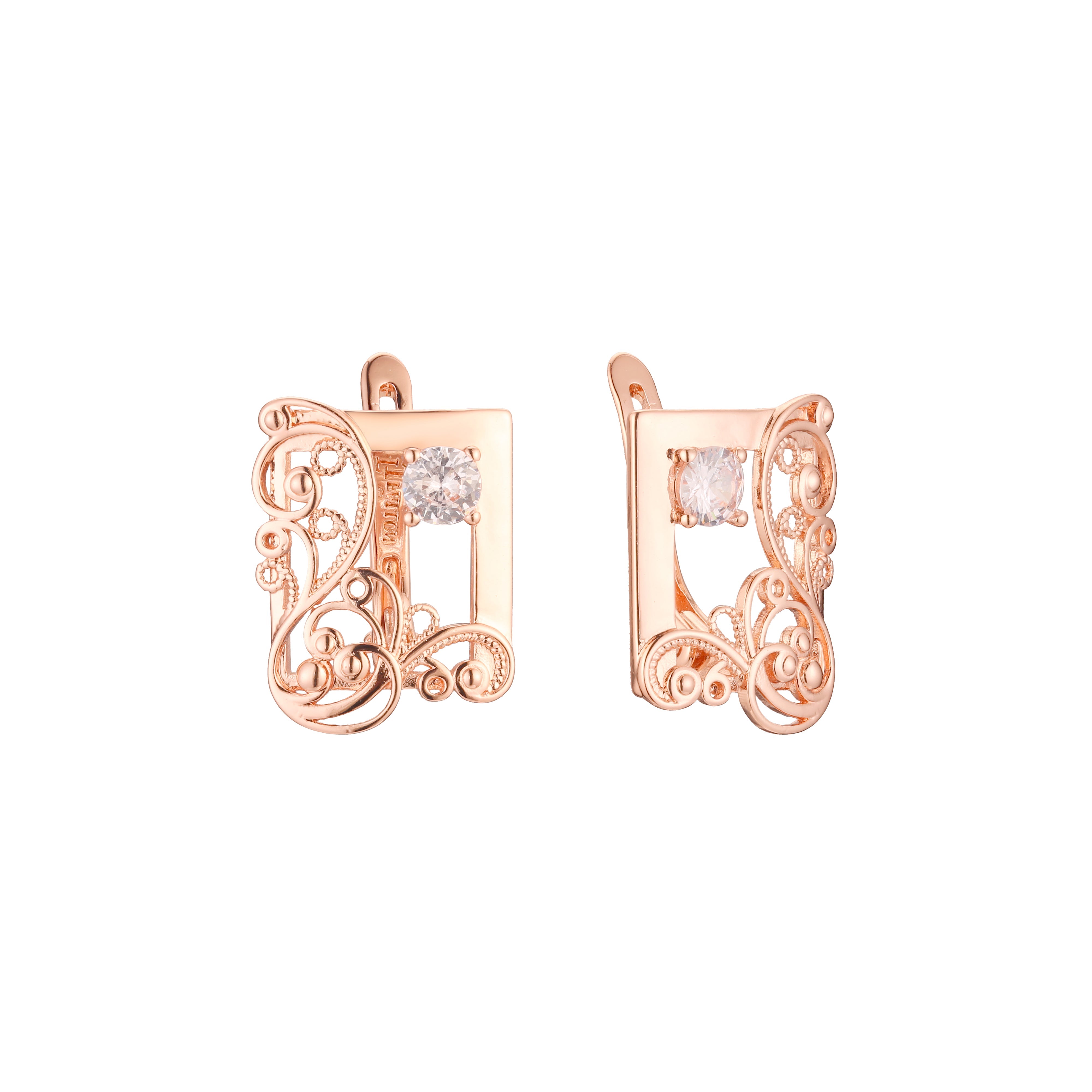 Elegantes aretes solitarios de filigrana en Oro de 14K, baño de Oro Rosa colores