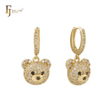 Brincos Huggie Child em ouro 14K com conjunto de CZs brancas Little Bear