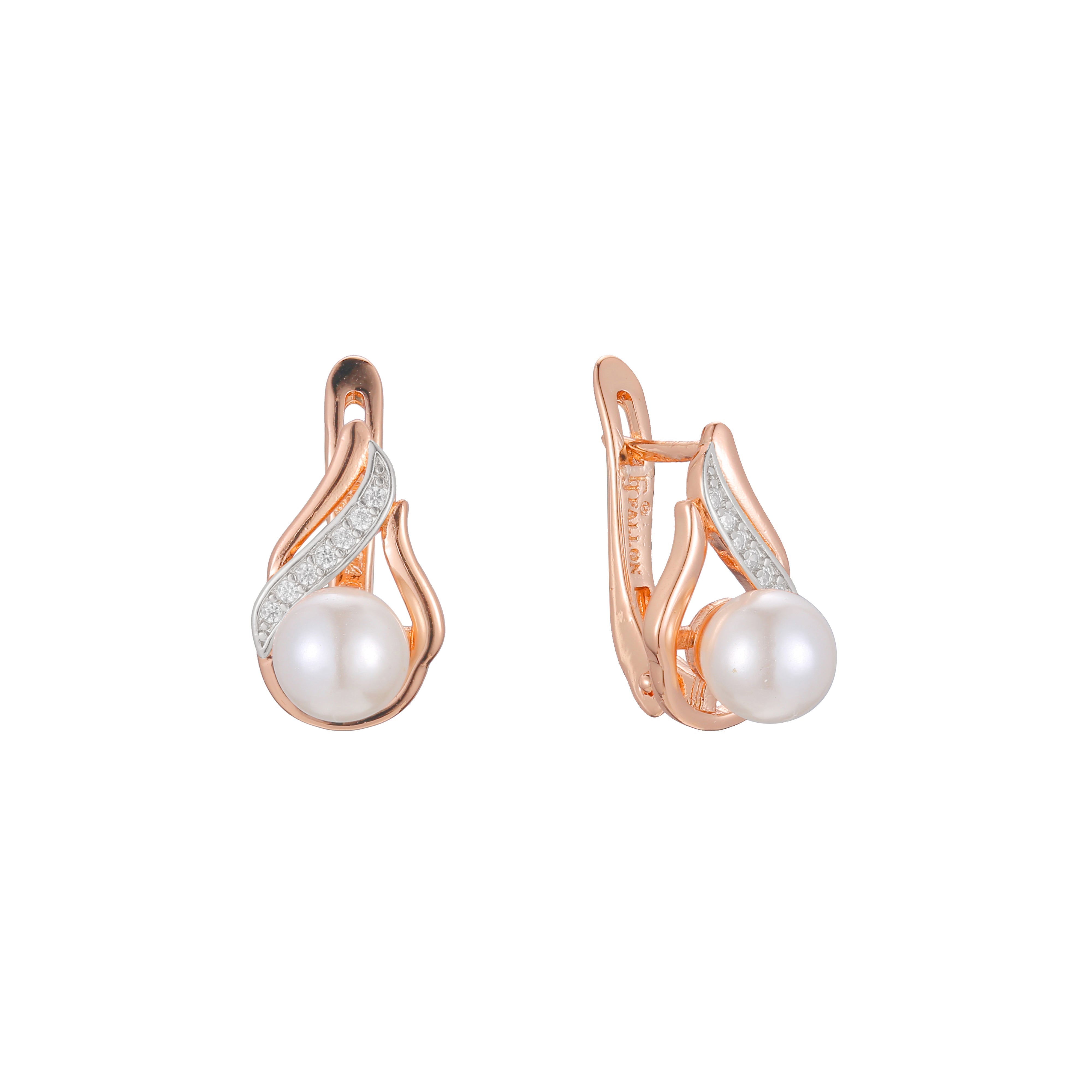 Pearl earrings in 14K Gold, Rose Gold, two tone plating colors