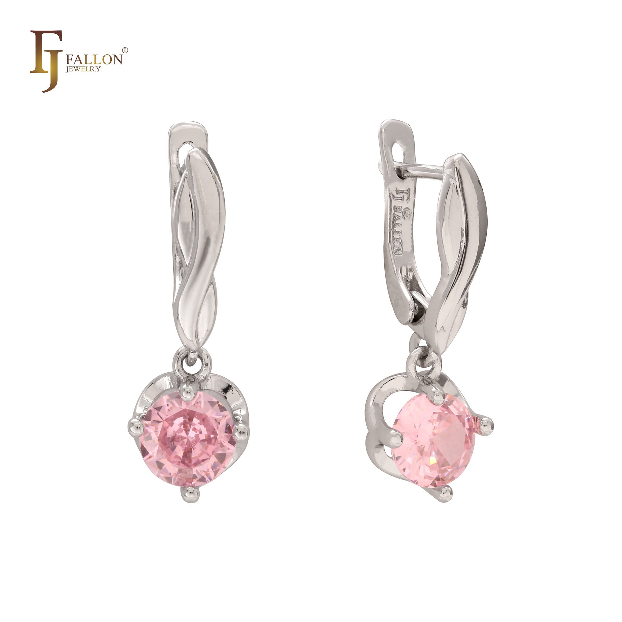 Aretes colgantes de oro rosa con solitario