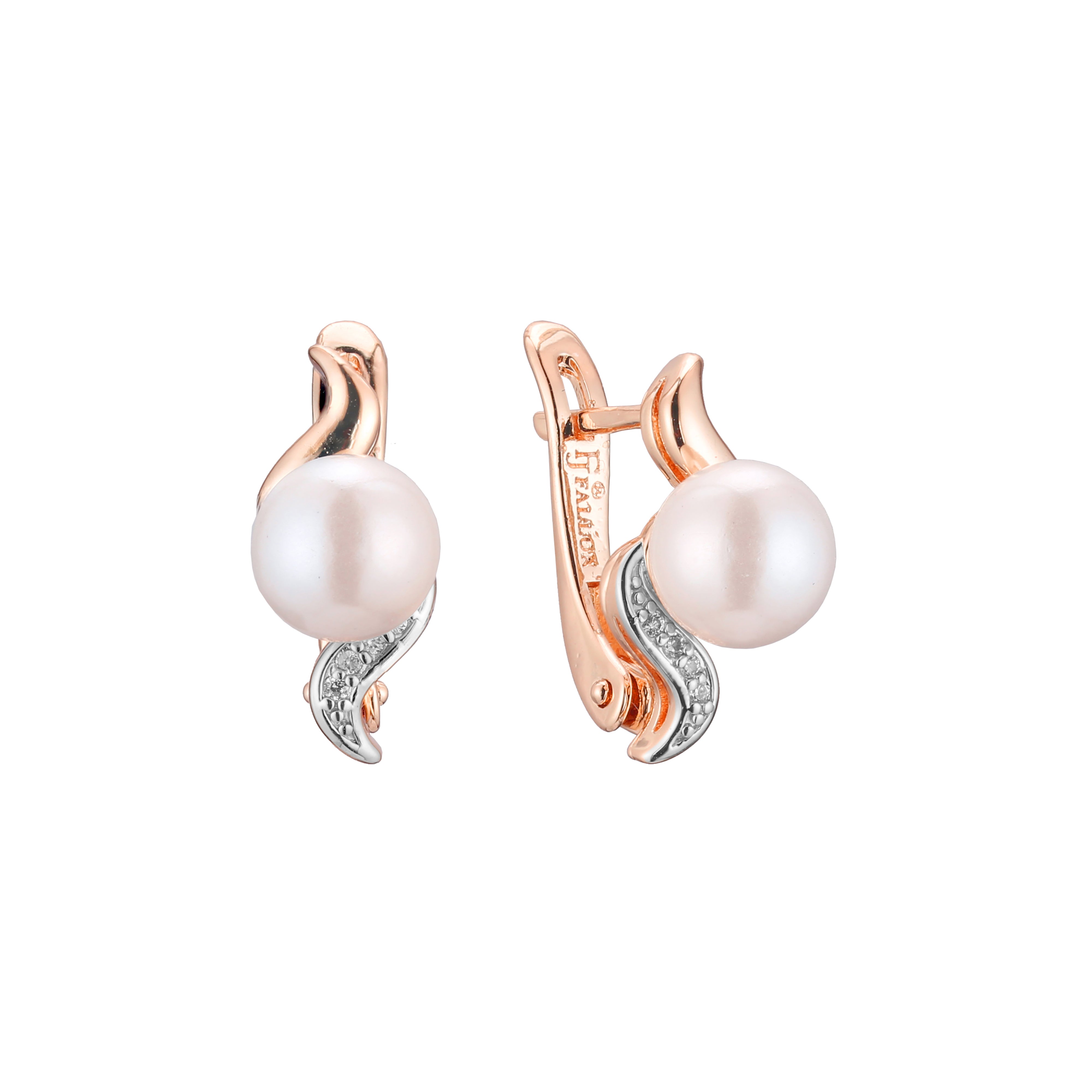 Pearl earrings in 14K Gold, Rose Gold, two tone plating colors