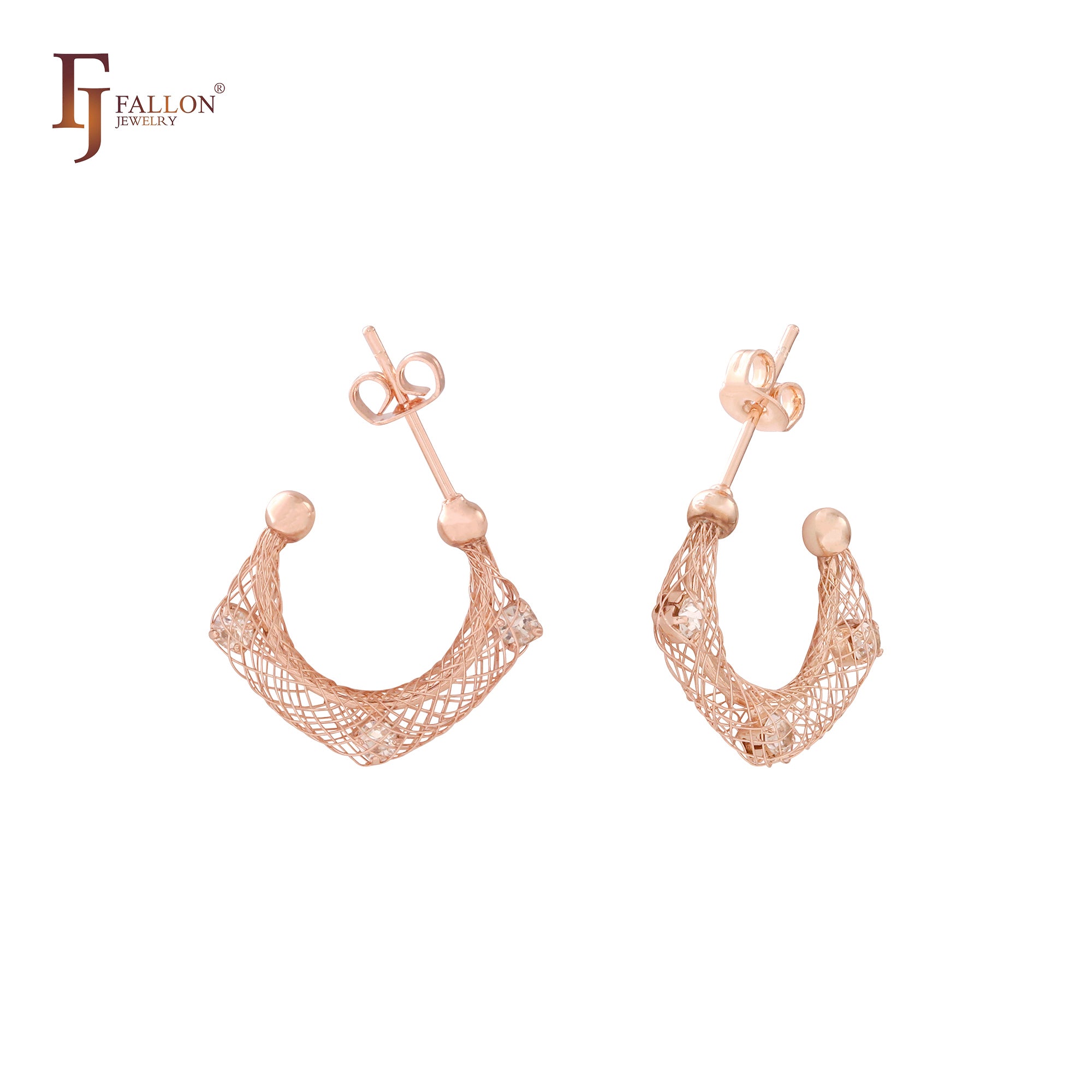 Aretes de oro de 14 quilates con circonitas blancas y recinto de filigrana en forma de jaula de red