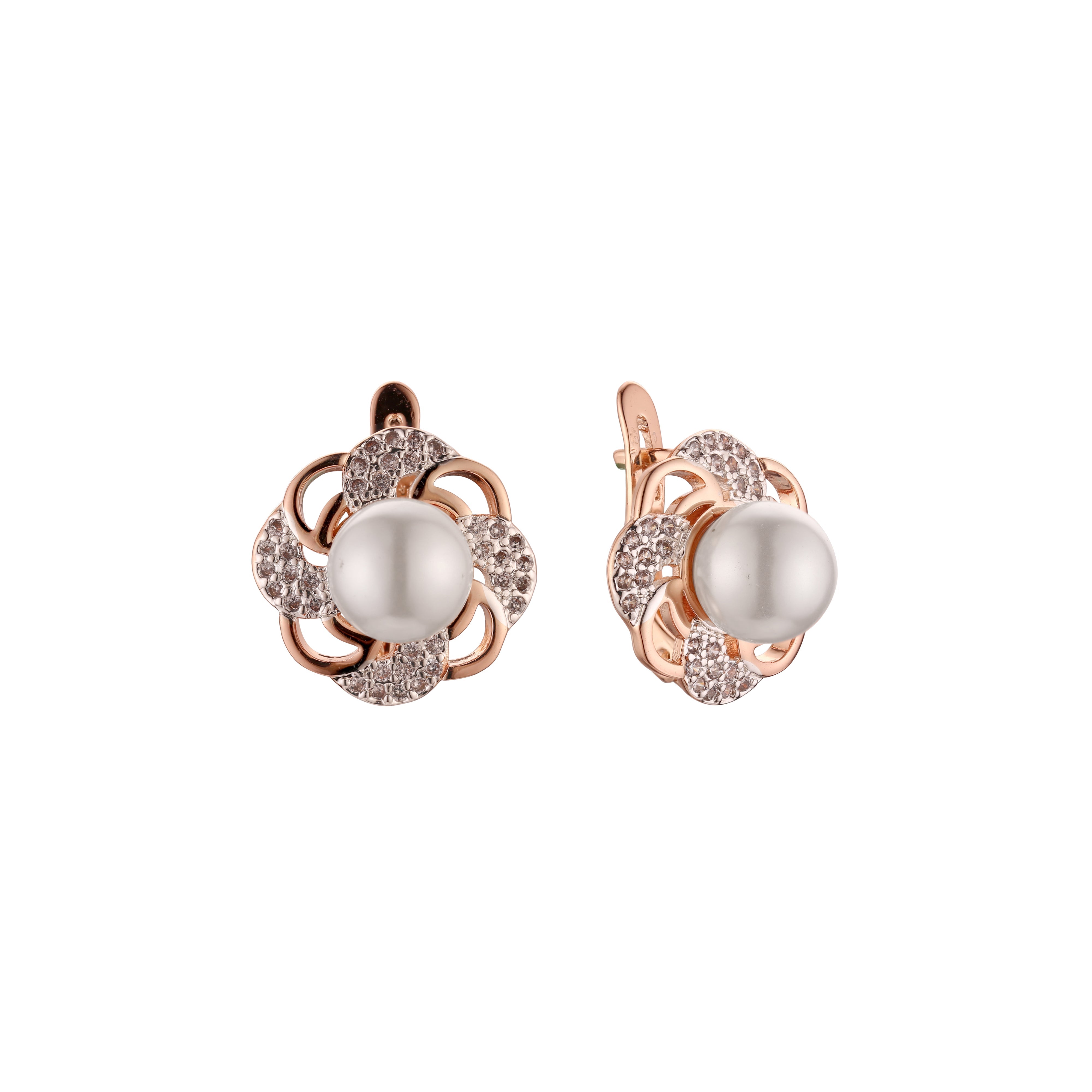 Pearl earrings in Rose Gold, two tone plating colors