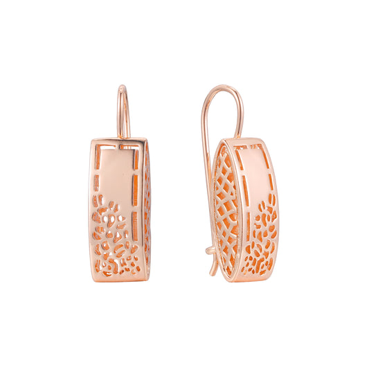 Pendientes de gancho de alambre en Oro 14K, colores de baño de oro rosa.