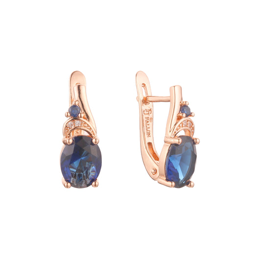 Cluster earrings in 14K Gold, Rose Gold, two tone plating colors