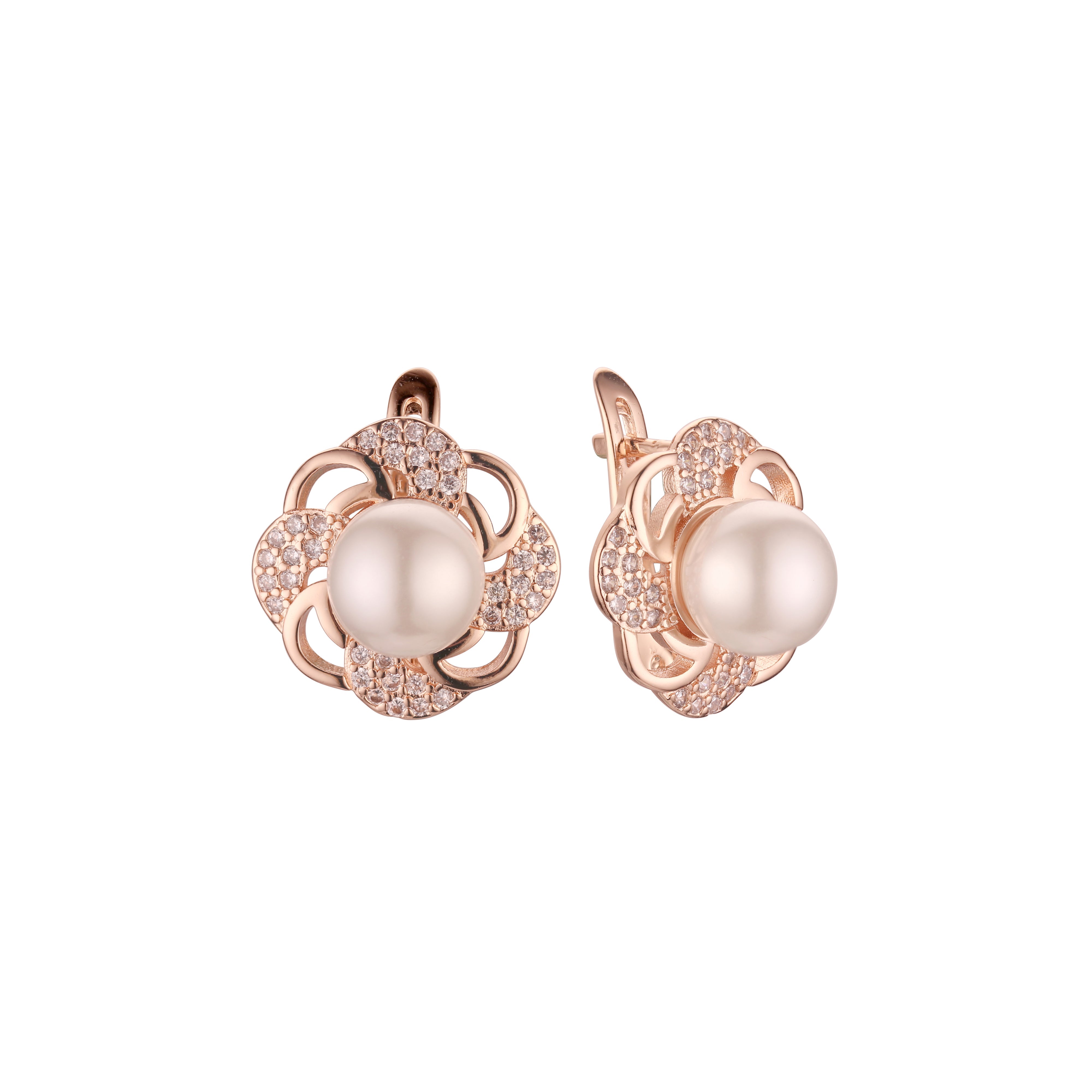 Pearl earrings in Rose Gold, two tone plating colors